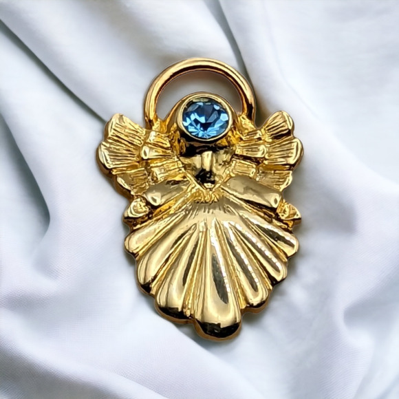 Other - Gold Tone Angel Silhouette Blue Rhinestone Signed DT Vtg Hat Lapel Pin
